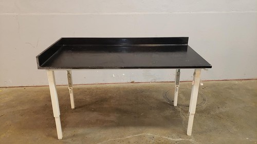 Lab table black - 5',